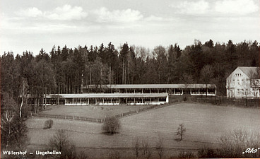 Liegehallen der Lungenfachklinik Wöllershof 1955 (N.N.)