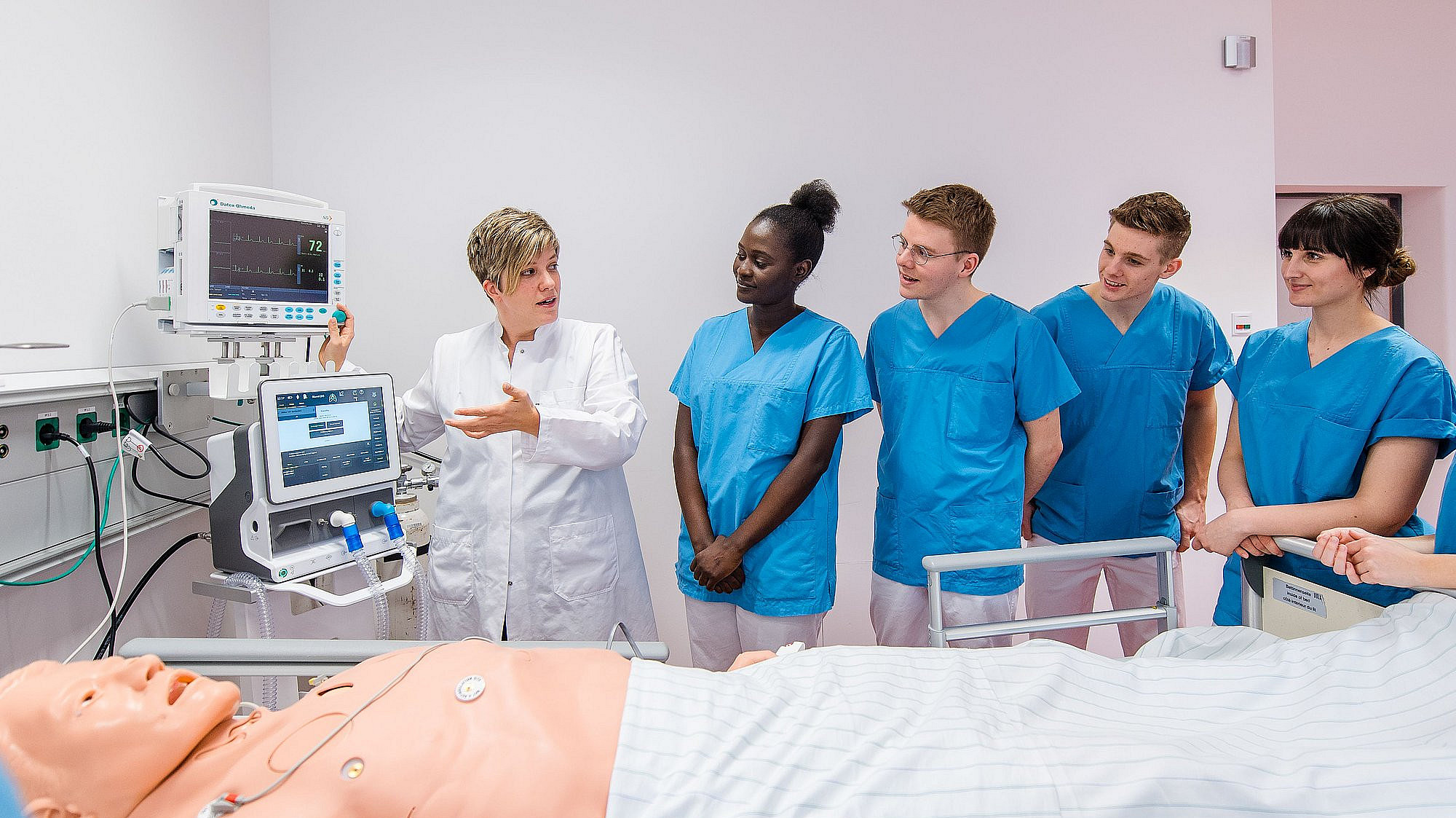 Bild zeigt eine praktische Anleitung