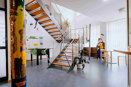 Eingangsbereich Kinder- & Jugendpsychiatrie medbo Cham (Frank Hübler | medbo)