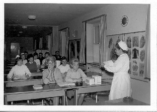 Krankenpflegeklassen 65b und c (medbo)