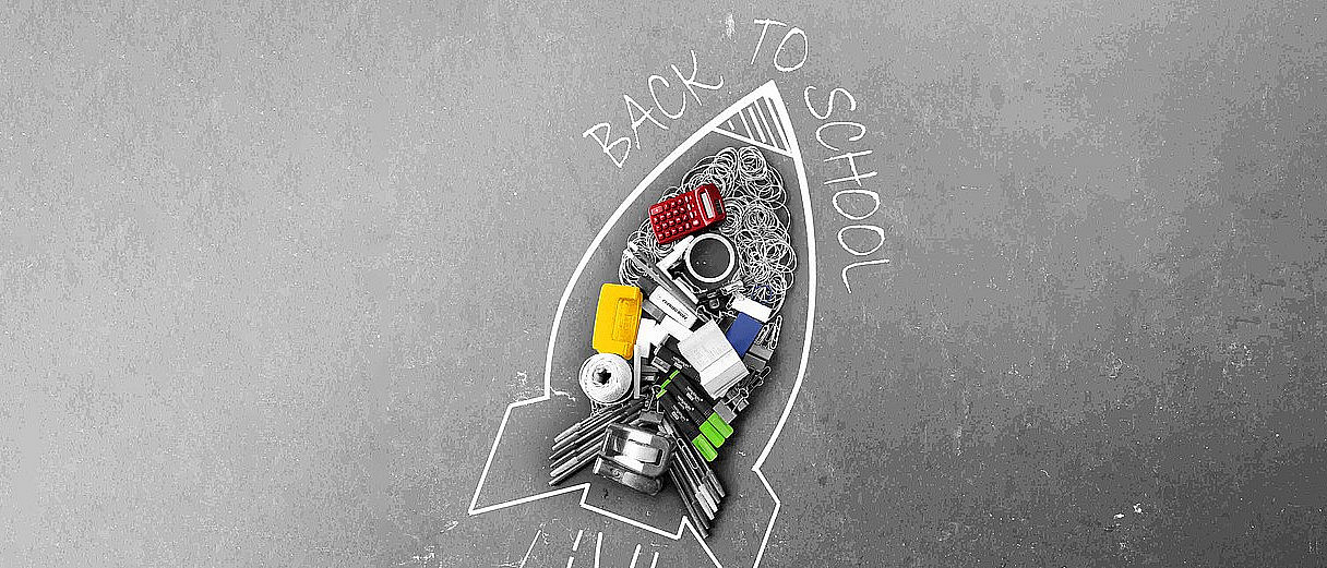 Rakete (CharlieAJA | iStock)